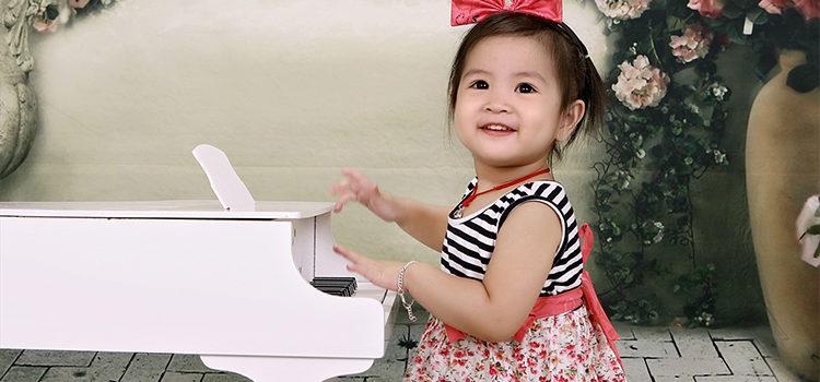 TRẺ BAO NHIÊU TUỔI THÌ HỌC ĐƯỢC ĐÀN PIANO TRẺ BAO NHIÊU TUỔI THÌ HỌC ĐƯỢC ĐÀN PIANO