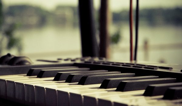 Người lớn muốn học đánh đàn Piano nên bắt đầu từ đâu? Người lớn muốn học đánh đàn Piano nên bắt đầu từ đâu?