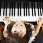 Bao nhiêu tuổi thì trẻ có thể học đàn piano?