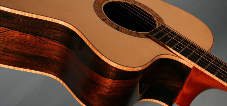 Hướng dẫn cách phân biệt đàn guitar gỗ nguyên tấm và đàn guitar gỗ ép Hướng dẫn cách phân biệt đàn guitar gỗ nguyên tấm và đàn guitar gỗ ép