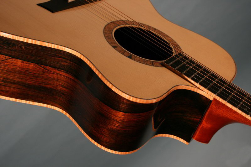 Hướng dẫn cách phân biệt đàn guitar gỗ nguyên tấm và đàn guitar gỗ ép
