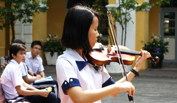 Hướng dẫn tập luyện ngón tay trên đàn Violin Hướng dẫn tập luyện ngón tay trên đàn Violin