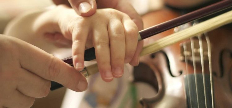 Khóa Học Đàn VIOLIN Cho Bé, Trẻ Em Khóa Học Đàn VIOLIN Cho Bé, Trẻ Em